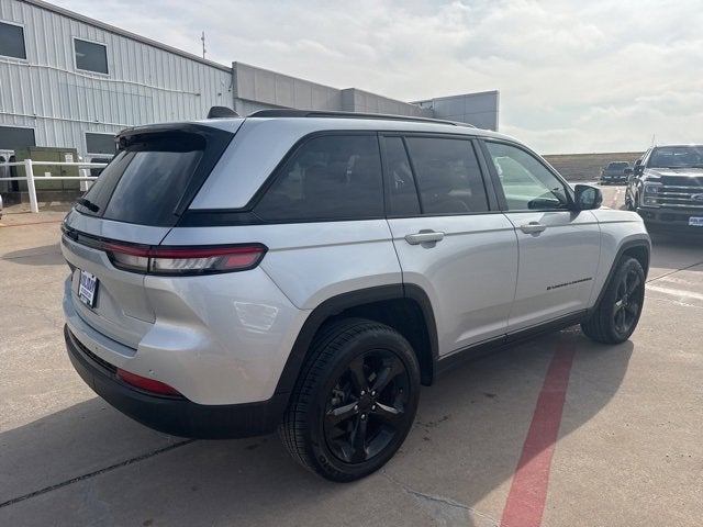 2024 Jeep Grand Cherokee Altitude