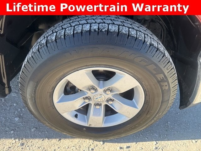 2024 RAM 1500 Classic SLT