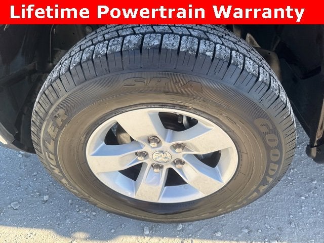 2024 RAM 1500 Classic SLT