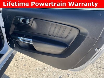 2021 Ford Mustang EcoBoost