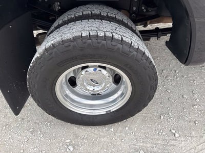 2022 Ford Super Duty F-350 DRW XL