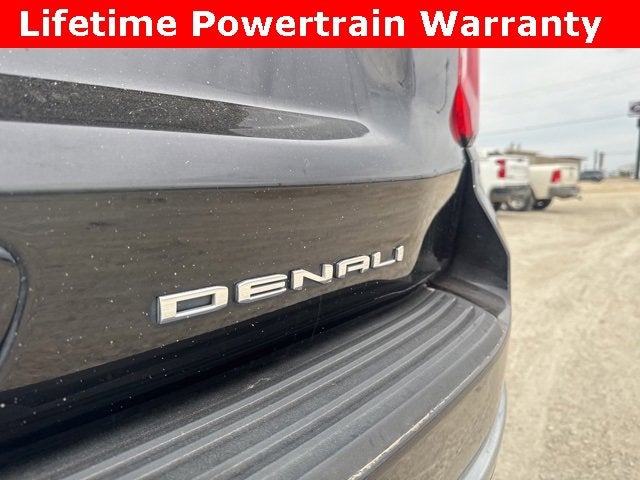 2022 GMC Yukon Denali