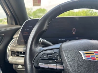 2025 Cadillac XT4 Premium Luxury