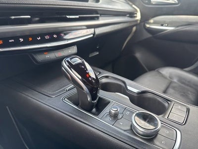 2025 Cadillac XT4 Premium Luxury