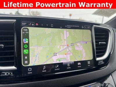 2025 Chrysler Pacifica Select