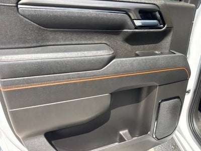 2025 GMC Sierra 1500 AT4
