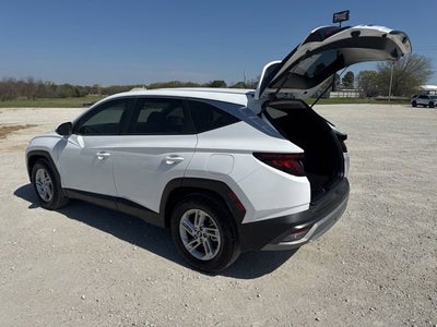 2025 Hyundai Tucson SE