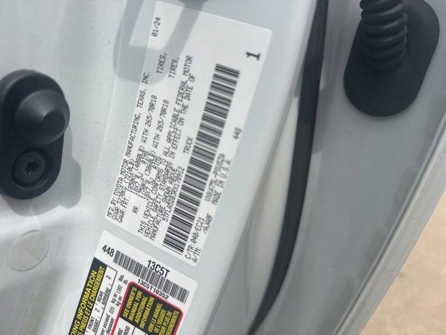 2024 Toyota Tundra 4WD SR5
