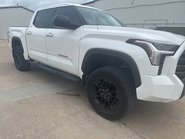 2024 Toyota Tundra 4WD SR5