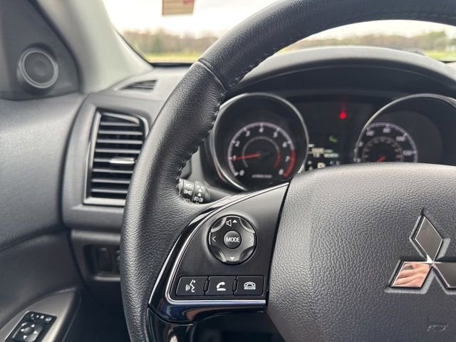 2025 Mitsubishi Outlander Sport S