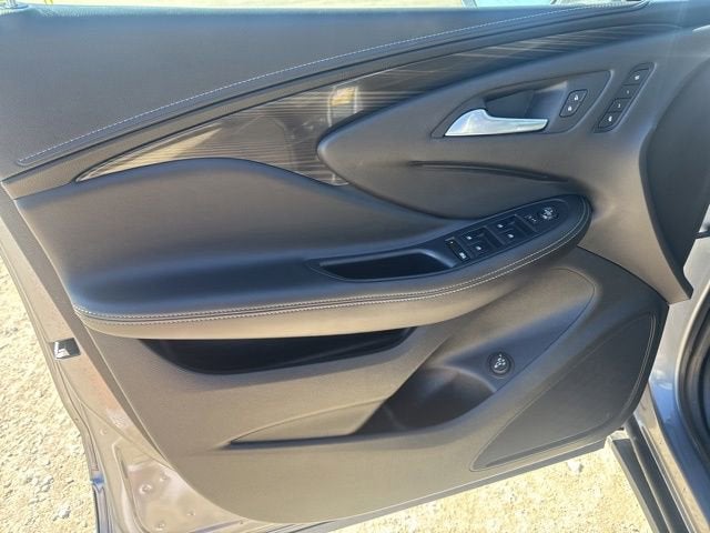 2020 Buick Envision Essence Group