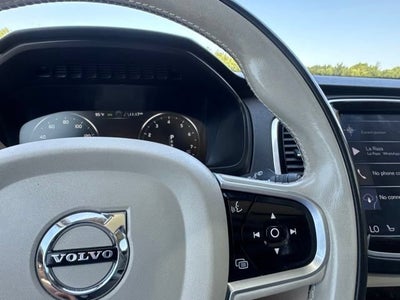 2018 Volvo XC90 Momentum