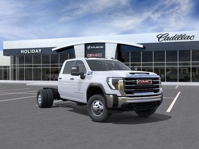 2026 GMC Sierra 3500 HD Chassis Cab Pro