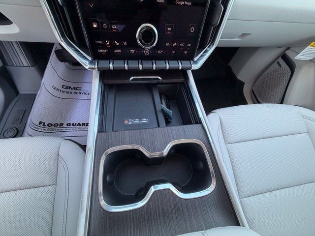 2027 GMC Acadia Denali
