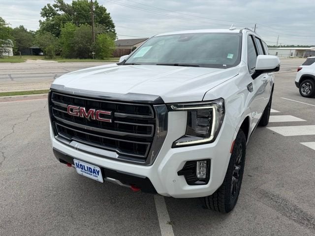 2023 GMC Yukon XL AT4