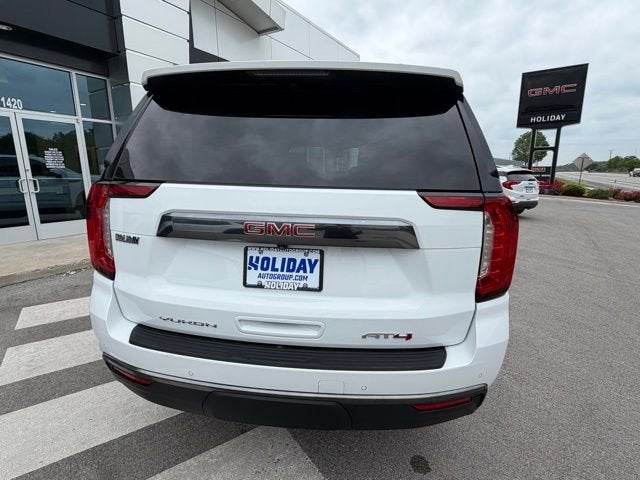 2023 GMC Yukon XL AT4