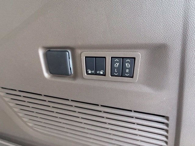 2027 GMC Yukon XL Denali