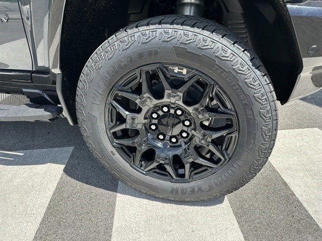 2025 GMC HUMMER EV SUV 2X