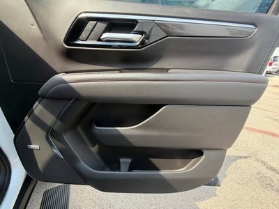 2025 Chevrolet Tahoe RST