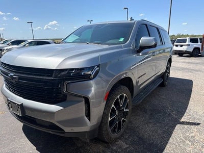 2023 Chevrolet Suburban RST