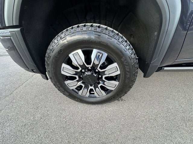 2025 GMC Sierra 2500 HD Denali