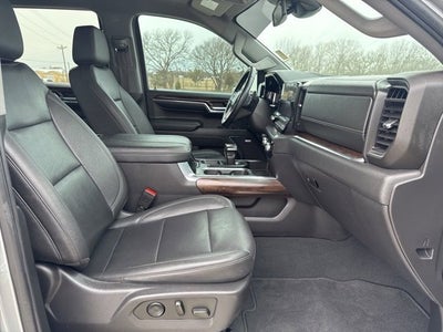 2023 GMC Sierra 1500 SLT