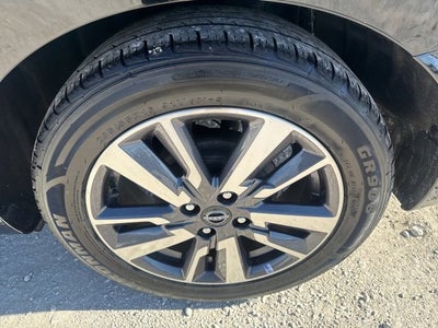 2023 Nissan Versa SV