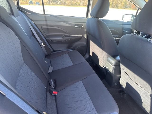 2023 Nissan Versa SV