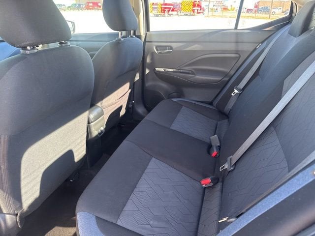 2023 Nissan Versa SV