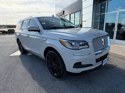 2023 Lincoln Navigator Reserve