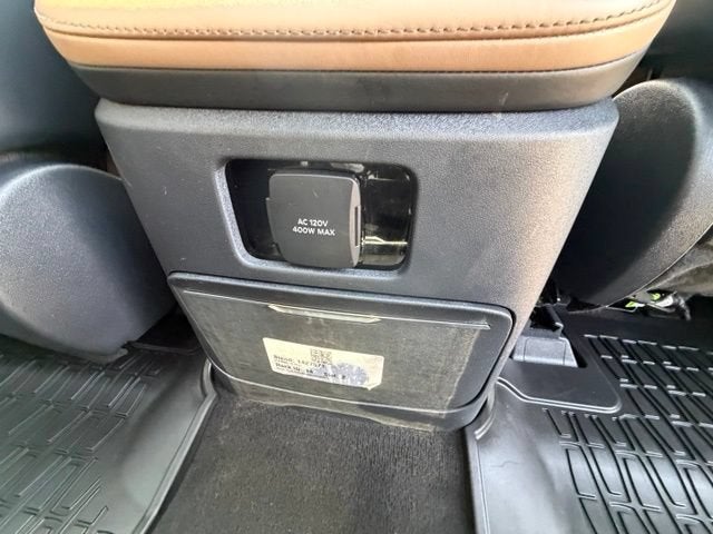 2025 Lincoln Navigator L Black Label