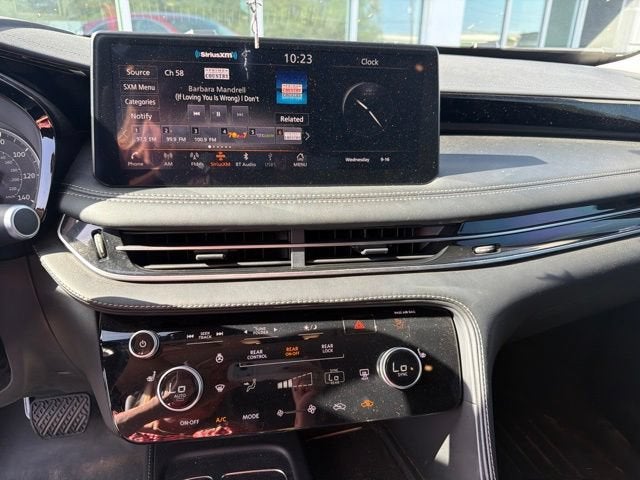 2024 INFINITI QX60 PURE