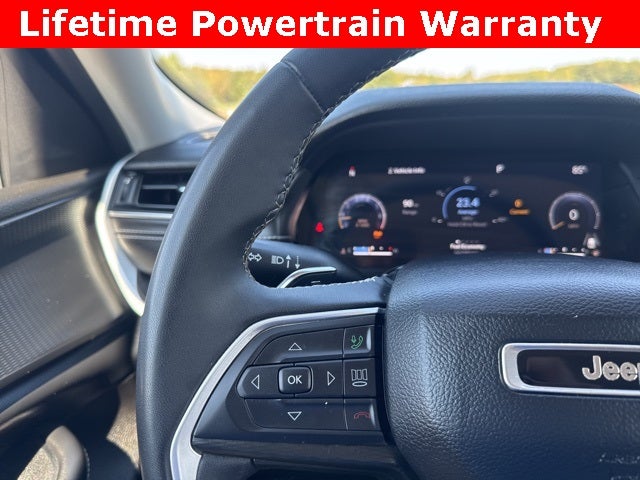 2023 Jeep Grand Cherokee L Laredo