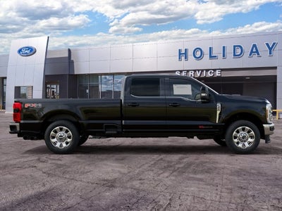 2027 Ford F-350SD Lariat