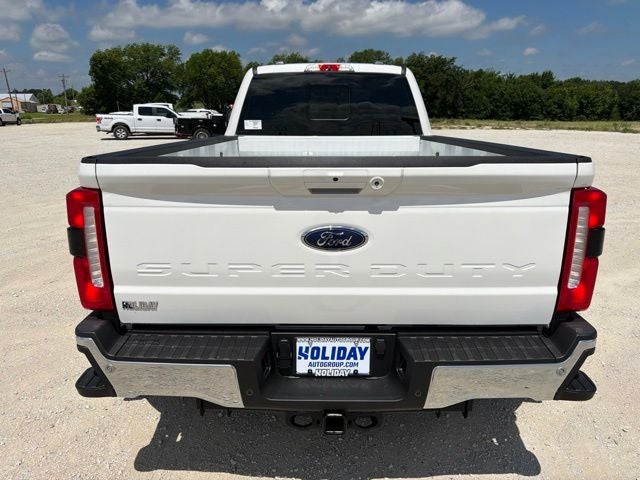 2026 Ford F-350SD Lariat DRW