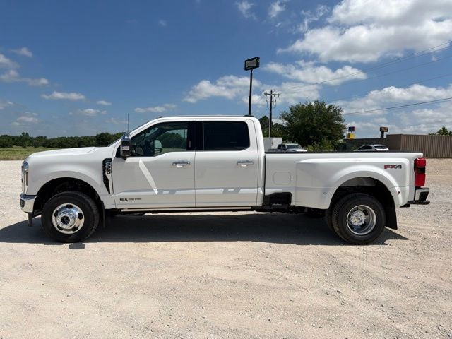 2026 Ford F-350SD Lariat DRW