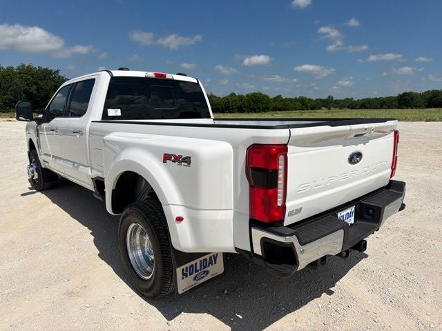 2026 Ford F-350SD Lariat DRW