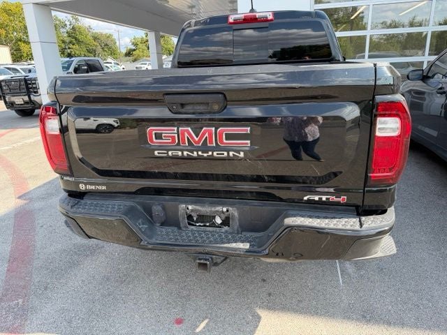 2024 GMC Canyon AT4