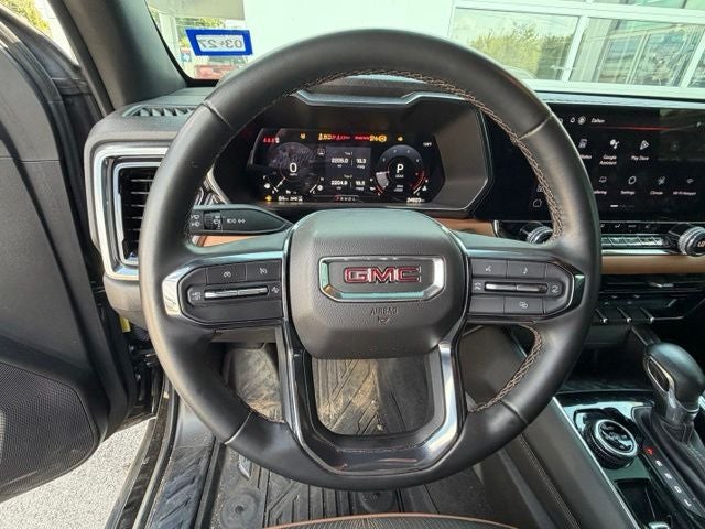 2024 GMC Canyon AT4