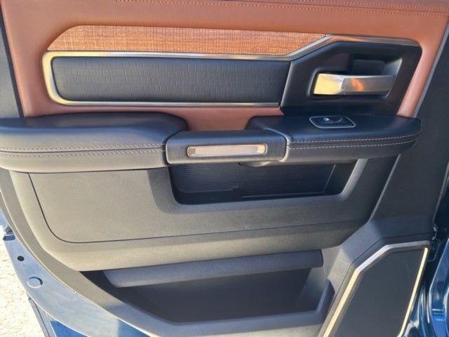 2024 RAM 3500 Laramie Longhorn