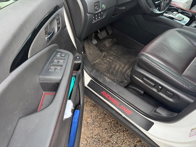 2022 Honda Ridgeline Black Edition