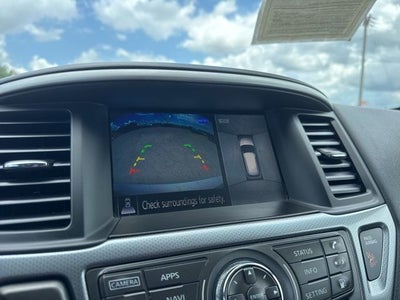 2020 Nissan Pathfinder SL