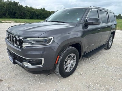 2024 Jeep Wagoneer Base