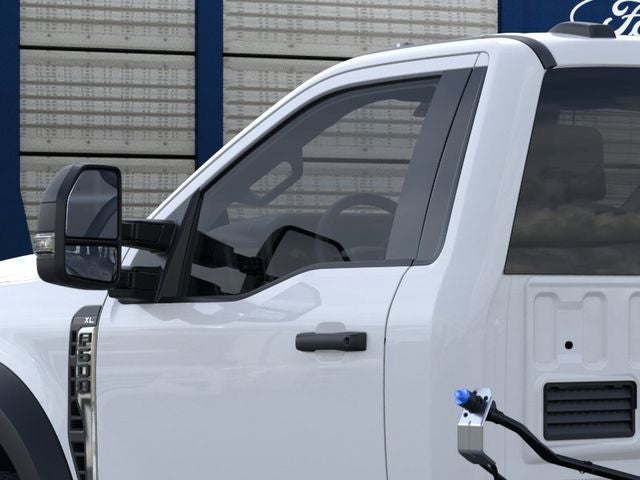 2026 Ford F-600SD XL