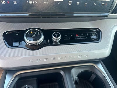 2027 Ford Expedition Active
