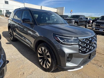 2025 Ford Explorer Platinum