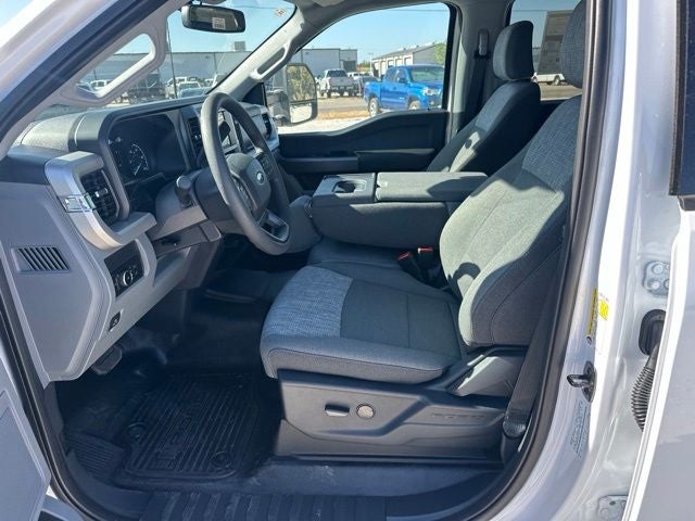 2027 Ford F-250SD XLT