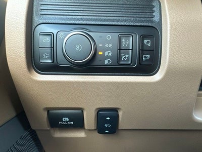 2027 Ford F-250SD Lariat