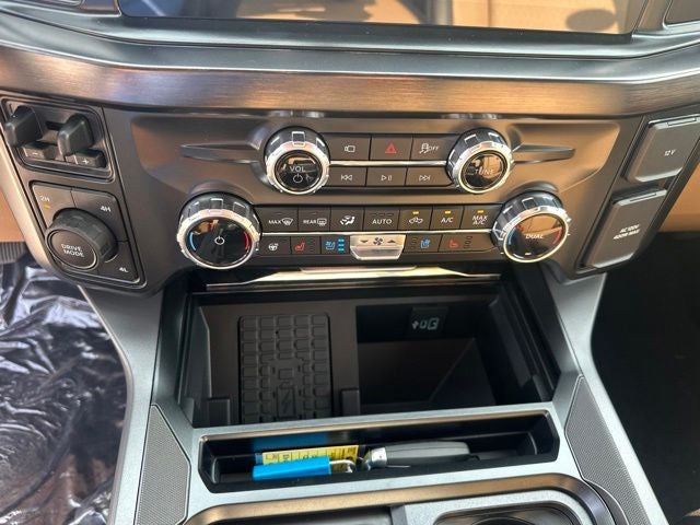2026 Ford F-250SD Lariat Retail