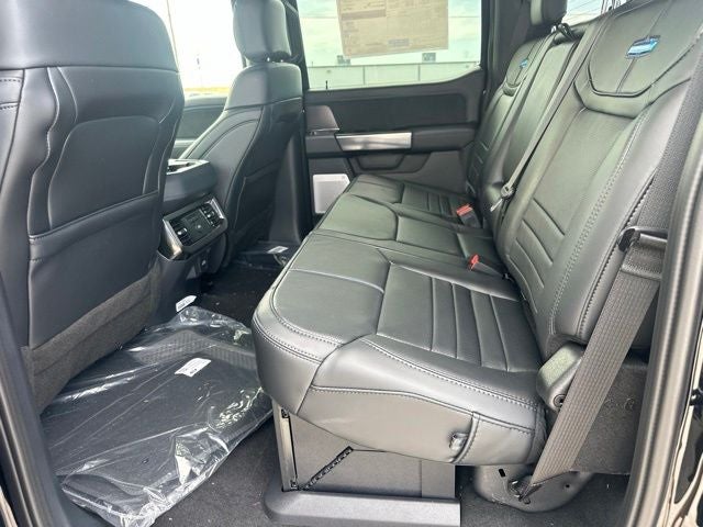 2026 Ford F-350SD Platinum Retail